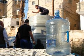 Water Distribution Day In Tyre - Lebanon