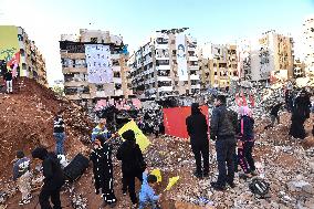 Mourners Hold Vigil for Hezbollah Chief Hassan Nasrallah in Beirut Suburb