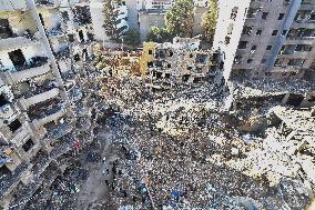 Mourners Hold Vigil for Hezbollah Chief Hassan Nasrallah in Beirut Suburb