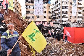 Mourners Hold Vigil for Hezbollah Chief Hassan Nasrallah in Beirut Suburb