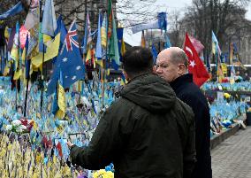 Volodymyr Zelenskyy and Olaf Scholz pay tribute to perished defenders of Ukraine in Kyiv