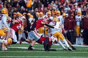 Wisconsin Badgers Vs. Minnesota Golden Gophers