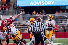 Wisconsin Badgers Vs. Minnesota Golden Gophers