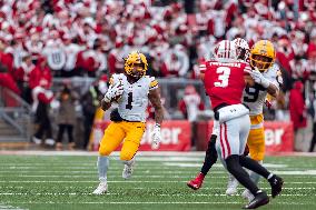 Wisconsin Badgers Vs. Minnesota Golden Gophers