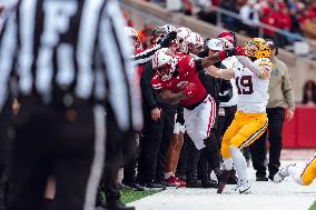 Wisconsin Badgers Vs. Minnesota Golden Gophers