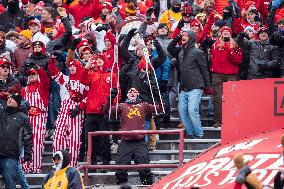 Wisconsin Badgers Vs. Minnesota Golden Gophers