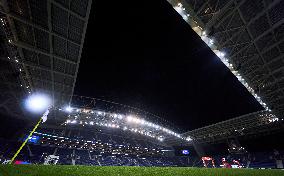 FC Porto v Casa Pia AC - Liga Portugal Betclic