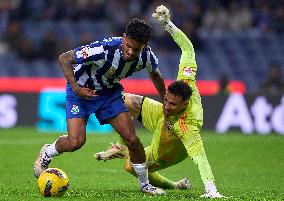 FC Porto v Casa Pia AC - Liga Portugal Betclic