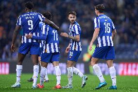 FC Porto v Casa Pia AC - Liga Portugal Betclic