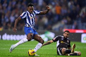 FC Porto v Casa Pia AC - Liga Portugal Betclic