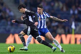 FC Porto v Casa Pia AC - Liga Portugal Betclic