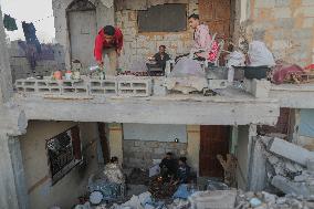 Palestinians Living In Dire Conditions - Gaza