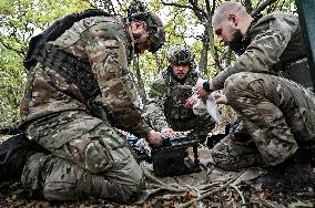 Artillery crew of Ukraines Khyzhak Patrol Police Special Unit