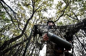 Artillery crew of Ukraines Khyzhak Patrol Police Special Unit