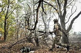 Artillery crew of Ukraines Khyzhak Patrol Police Special Unit