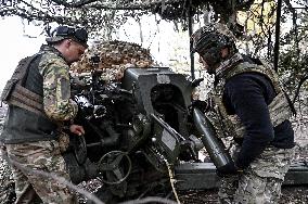 Artillery crew of Ukraines Khyzhak Patrol Police Special Unit