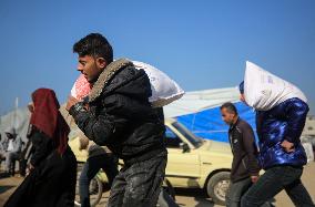 Gaza Receives Food Aid