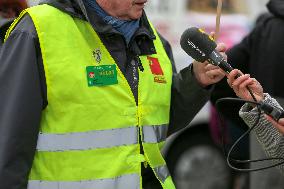 Retirees Demonstrate In Paris