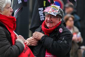 Retirees Demonstrate In Paris