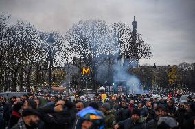 Taxi Drivers Protest - Paris