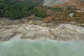 The Dry Camastra Dam Assaults 29 Municipalities In Basilicata.