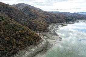 The Dry Camastra Dam Assaults 29 Municipalities In Basilicata.