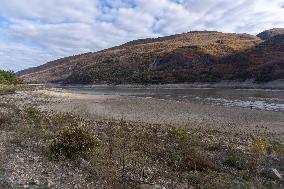 The Dry Camastra Dam Assaults 29 Municipalities In Basilicata.