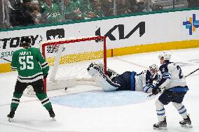 NHL: Dallas Stars V Winnipeg Jets