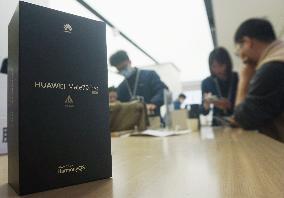 Huawei Mate 70 Phone On Sale