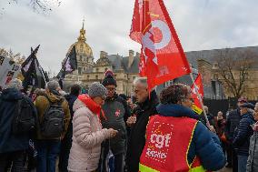 Demonstration For The Pension - Paris