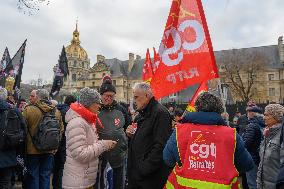 Demonstration For The Pension - Paris