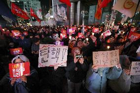 S. Korean opposition submits motion to impeach Yoon