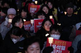 S. Korean opposition submits motion to impeach Yoon