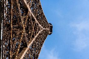 The Eiffel Tower In Pictures - Paris