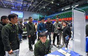 First Recruitment Fair For Retired College Soldiers