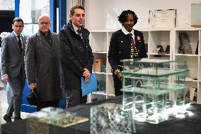 French Deputy Minister for Academic and Vocational
Success Alexandre Portier visits the Lucas de Nehou High School in Paris FA