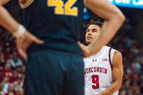 Wisconsin Badgers Vs. Michigan Wolverines