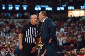 Wisconsin Badgers Vs. Michigan Wolverines