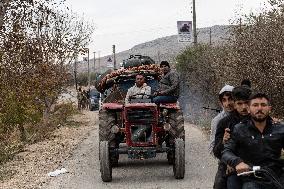 Syrian Kurds Flee From North Of Aleppo To Afrin - Syria