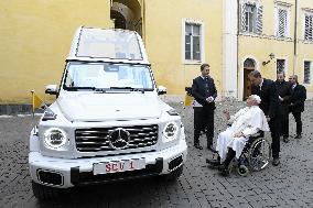 Pope Francis Presents the New Electric Popemobile - Vatican