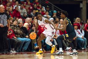 Wisconsin Badgers Vs. Michigan Wolverines