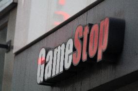 Gamestop Retailer Store In Cologne