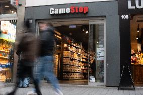 Gamestop Retailer Store In Cologne