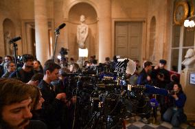 Presser on the motions of censure at the National Assembly in Paris FA