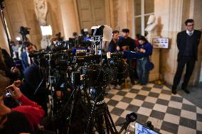 Presser on the motions of censure at the National Assembly in Paris FA