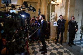 Presser on the motions of censure at the National Assembly in Paris FA