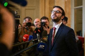 Presser on the motions of censure at the National Assembly in Paris FA