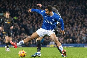 Everton FC v Wolverhampton Wanderers FC - Premier League