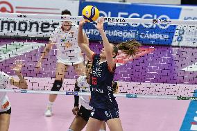 Reale Mutua Fenera Chieri '76 v SMI Roma Volley - Italian Women's Serie A1 Volleyball: Day 11