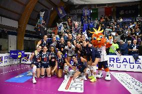 Reale Mutua Fenera Chieri '76 v SMI Roma Volley - Italian Women's Serie A1 Volleyball: Day 11